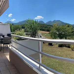  Appartement Magnifique T4 Terrasse Vue Et Montagnes