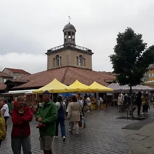 gite-au-village.midi-pyreneeshotels.com/